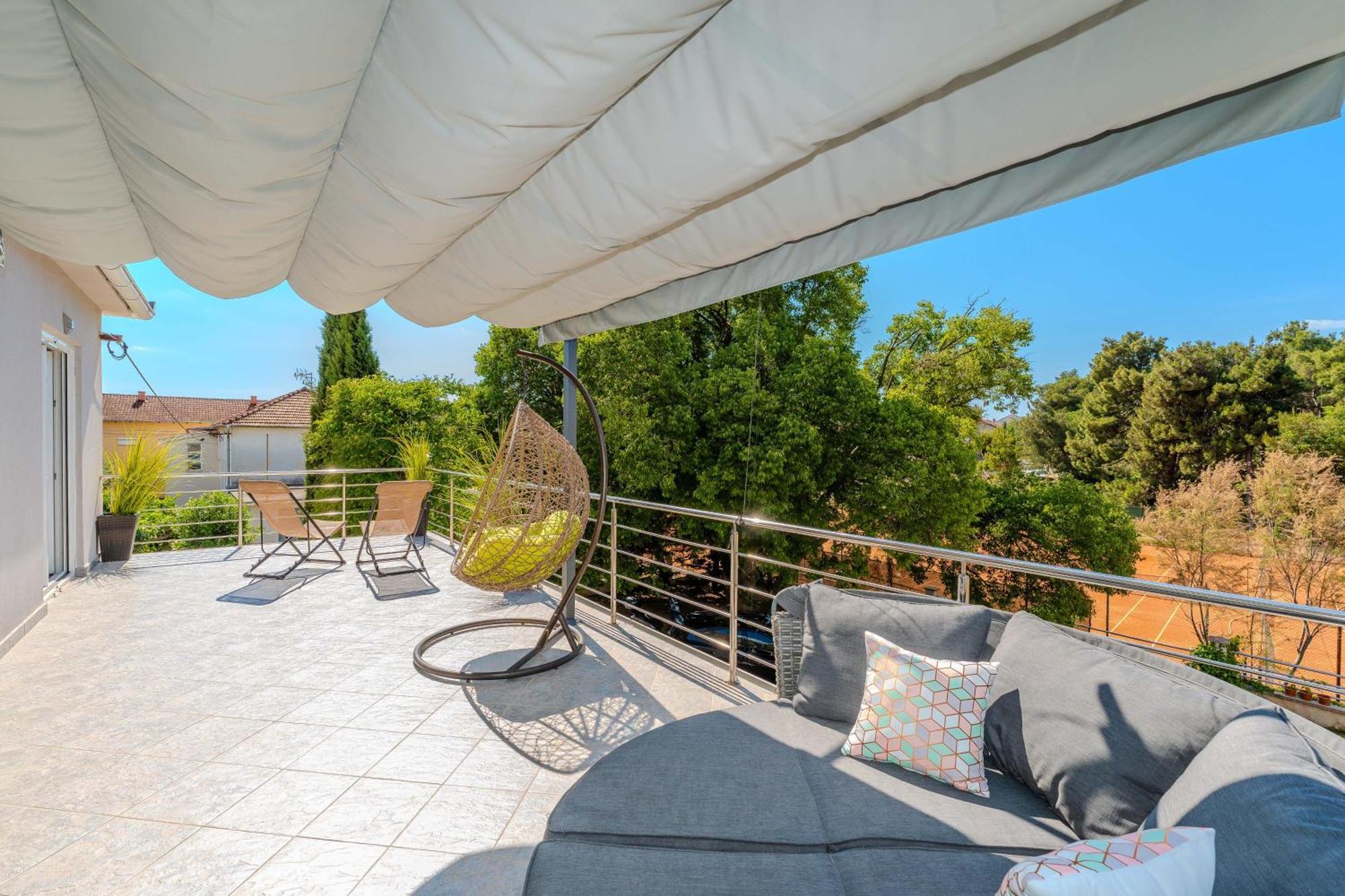 B&d For The Complete Pleasure Of Vacation !heated! Private Pool! Oasis In The Center Of Zadar, 100m From The Sea Villa
